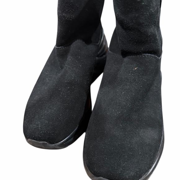 Skechers Size 10 Chunky Heel Zip Ankle Boots GENTLY Used Winter Warm - Picture 3 of 6